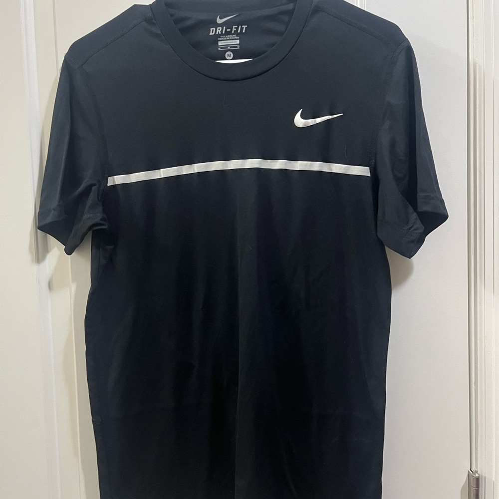 Nike Dri Fit Black Short Sleeve Tee with Athletic Design, Tennis Collection